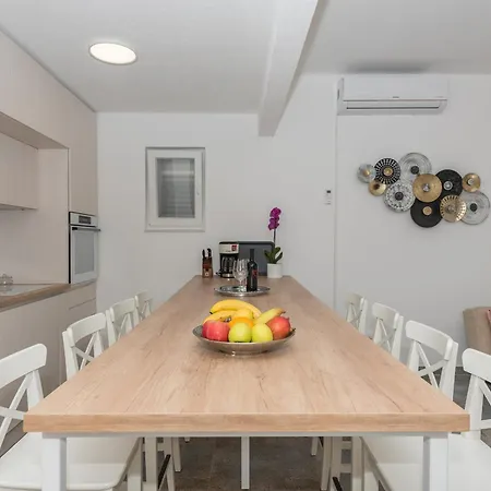Apartment Branka Makarska
