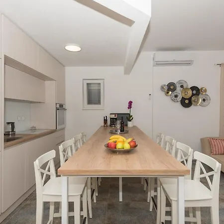 Branka Apartment *